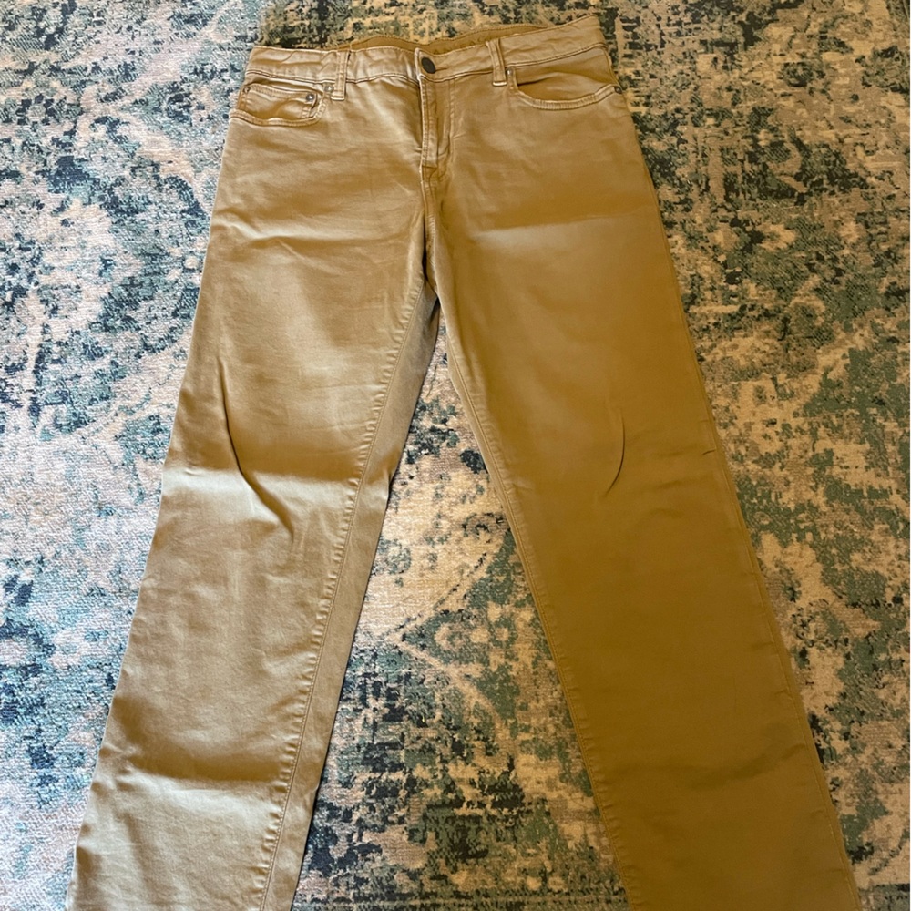 Men’s Khakis